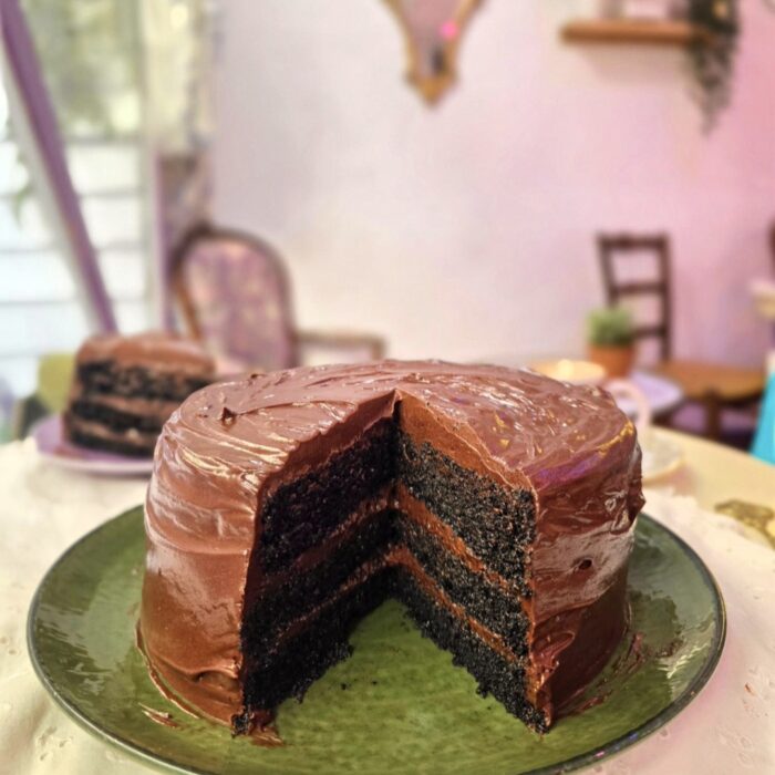 Les Petits Chaudrons - Matilda Cake